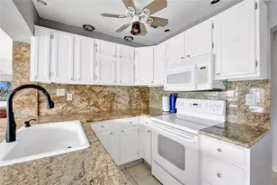 1121 Guava Isle, Fort Lauderdale, FL 33315 - Photo 5