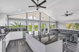 90 N Bounty Ln, Key Largo, FL 33037 - Photo 3