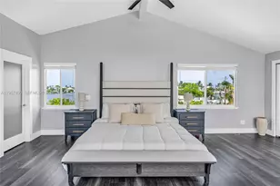 90 N Bounty Ln, Key Largo, FL 33037 - Photo 25