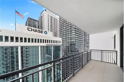 999 SW 1st Ave #2915, Miami, FL 33130 - Photo 3