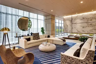 55 SW 9th St, Miami, FL 33130 - Photo 53