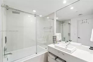 55 SW 9th St, Miami, FL 33130 - Photo 45