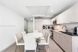 55 SW 9th St, Miami, FL 33130 - Photo 7