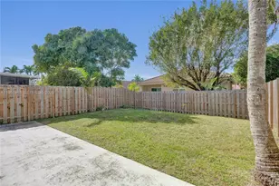 2001 Barcelona Terrace, Margate, FL 33063 - Photo 47
