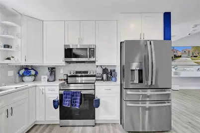 2001 Barcelona Ter #2001, Margate, FL 33063 - Photo 23