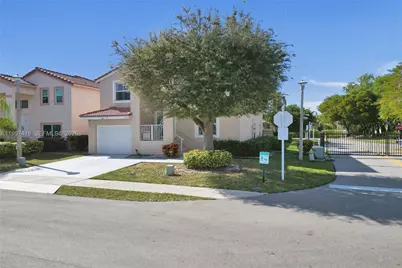 2001 Barcelona Ter #2001, Margate, FL 33063 - Photo 7