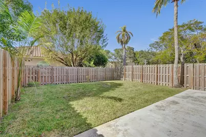 2001 Barcelona Ter #2001, Margate, FL 33063 - Photo 47