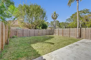 2001 Barcelona Terrace, Margate, FL 33063 - Photo 47