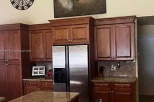 1320 NW 161st Ave, Pembroke Pines, FL 33028 - Photo 5