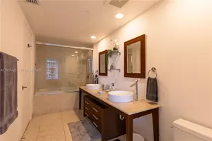 475 Brickell Ave, Miami, FL 33131 - Photo 31