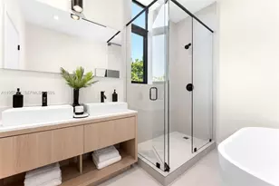 2501 SW 27th St, Miami, FL 33133 - Photo 19