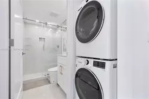 20515 E Country Club Dr, Aventura, FL 33180 - Photo 27