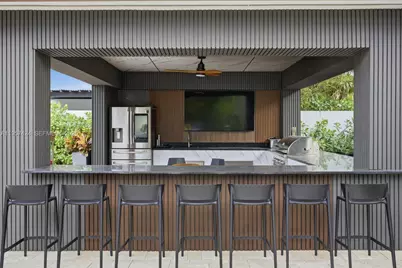 9467 NW 54th Doral Cir Ln, Doral, FL 33178 - Photo 29