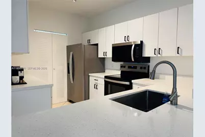 19555 E Country Club Dr #8108, Aventura, FL 33180 - Photo 5