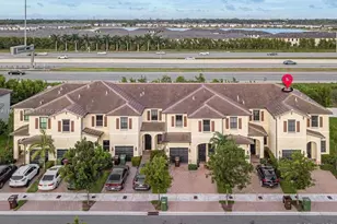 10301 W 32nd Ln, Hialeah, FL 33018 - Photo 3