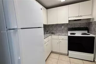 666 W 81st St, Hialeah, FL 33014 - Photo 5