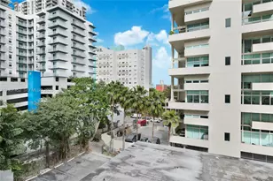 115 SW 11th St, Miami, FL 33130 - Photo 15