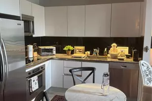 1050 Brickell Ave, Miami, FL 33131 - Photo 7