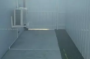 19733 SW 119th Ct, Miami, FL 33177 - Photo 15