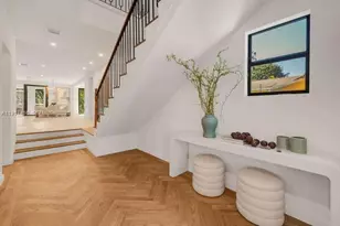 2330 Overbrook St, Coconut Grove, FL 33133 - Photo 9