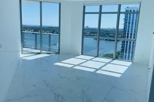 17301 Biscayne Blvd, North Miami Beach, FL 33160 - Photo 5