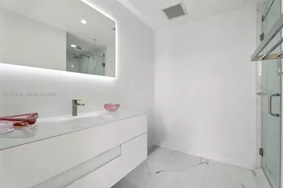 3470 E Coast Ave #H1008, Miami, FL 33137 - Photo 7