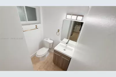 1345 Lincoln Rd #604, Miami Beach, FL 33139 - Photo 3