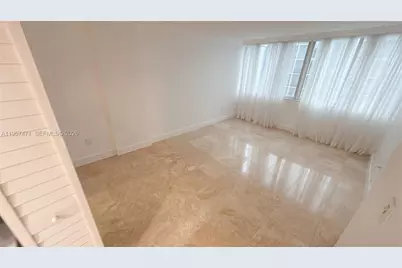 1345 Lincoln Rd #604, Miami Beach, FL 33139 - Photo 7
