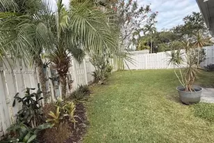 1091 SW 110th Terrace, Davie, FL 33324 - Photo 33