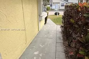 1091 SW 110th Terrace, Davie, FL 33324 - Photo 39