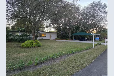 9860 SW 140th St, Miami, FL 33176 - Photo 3