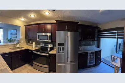 3502 Torremolinos Ave #F-32, Doral, FL 33178 - Photo 5