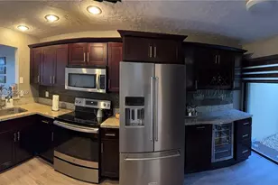 3502 Torremolinos Ave, Doral, FL 33178 - Photo 5