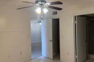 10000 NW 80th Ct, Hialeah Gardens, FL 33016 - Photo 25