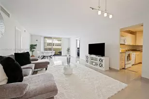 1833 S Ocean Dr, Hallandale Beach, FL 33009 - Photo 5