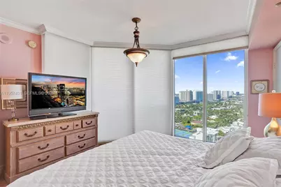 19333 Collins Ave #2502, Sunny Isles Beach, FL 33160 - Photo 47