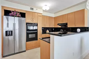 19333 Collins Ave, Sunny Isles Beach, FL 33160 - Photo 37