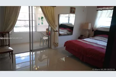 308 N Markham  N #308, Deerfield Beach, FL 33442 - Photo 3