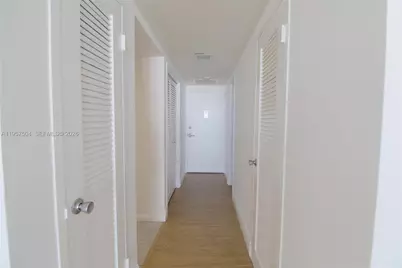 1000 West Ave #906, Miami Beach, FL 33139 - Photo 3