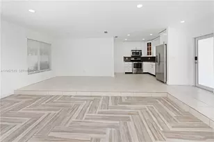 1110 S 14th Ave, Hollywood, FL 33020 - Photo 11