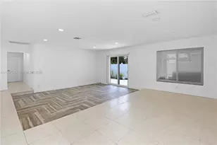 1110 S 14th Ave, Hollywood, FL 33020 - Photo 9