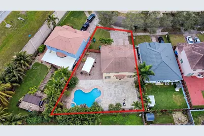 10755 SW 244th Ter, Homestead, FL 33032 - Photo 9