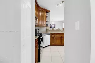 10755 SW 244th Terrace, Homestead, FL 33032 - Photo 33