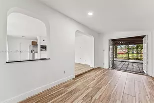 6073 NW 27th St, Margate, FL 33063 - Photo 7