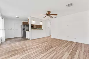 6073 NW 27th St, Margate, FL 33063 - Photo 13