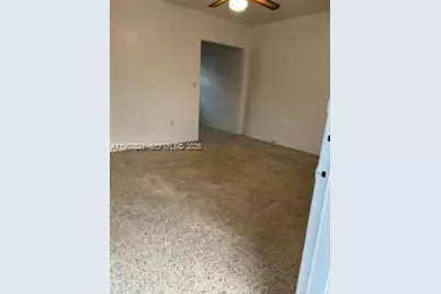 470 NW 51st Ave #470, Miami, FL 33126 - Photo 3