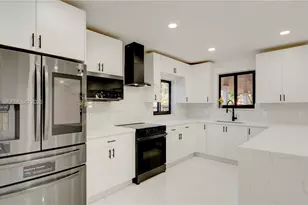 315 NE 160th Terrace, Miami, FL 33162 - Photo 11