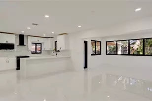 315 NE 160th Terrace, Miami, FL 33162 - Photo 15