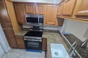 5151 W Oakland Park Blvd, Lauderdale Lakes, FL 33313 - Photo 15