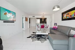 2301 Collins Ave, Miami Beach, FL 33139 - Photo 11
